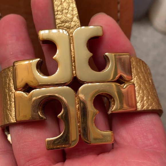 Tory Burch Gold Leather Monroe Sandals - Picture 4 of 7